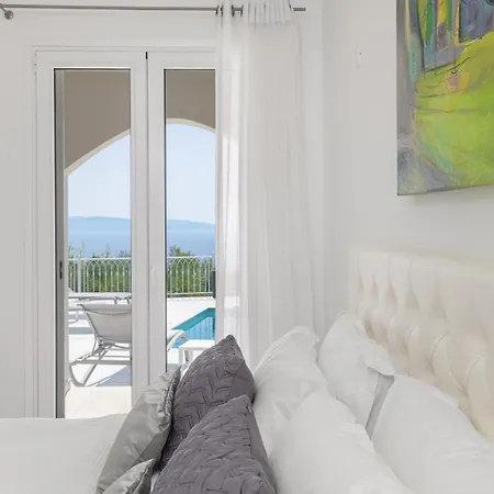 Rabia - Elegant Sea-view Retreat In Mousata, Kefalonia Вилла